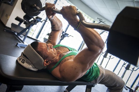 skull crushers complete guide exercises triceps